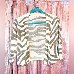 “Banana Republic” Zebra print cardigan sz M